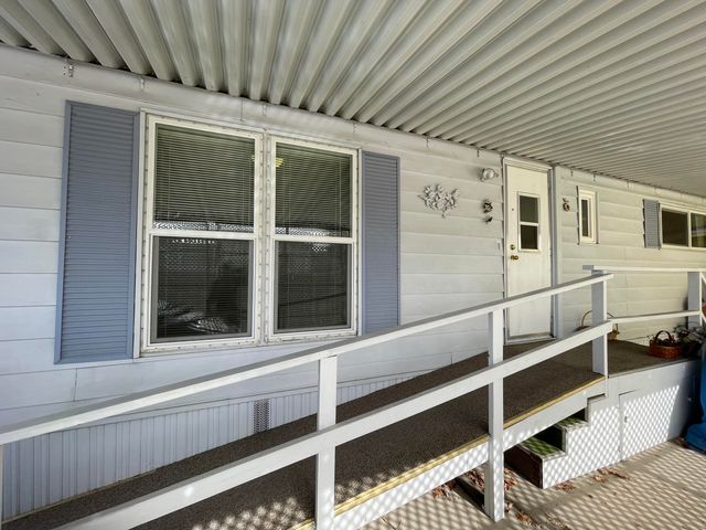 301 Freeman Road UNIT 91, Central Point, OR 97502