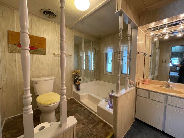 301 Freeman Road UNIT 91, Central Point, OR 97502