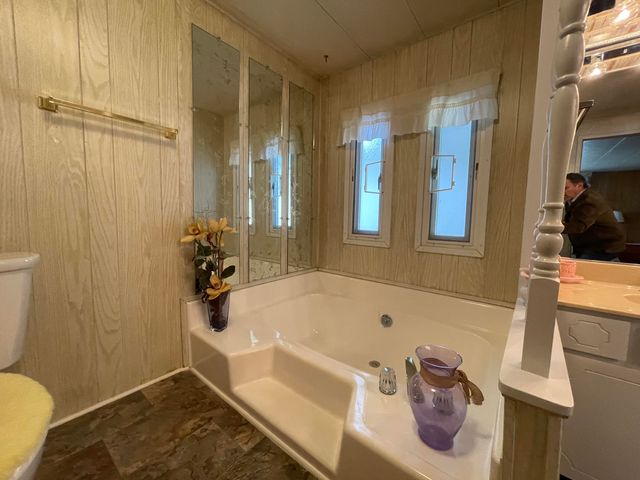 301 Freeman Road UNIT 91, Central Point, OR 97502