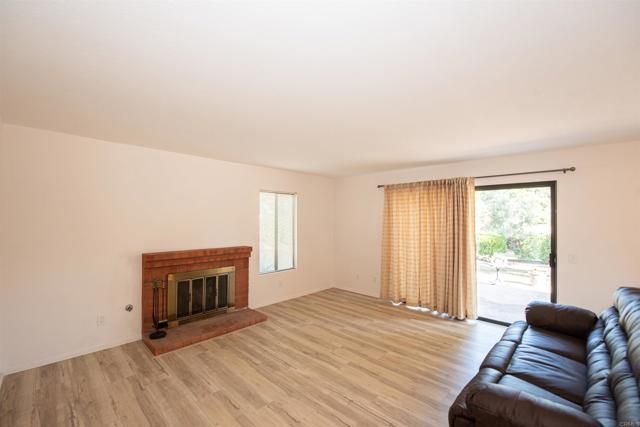 2432 Live Oak Road, Escondido, CA 92029