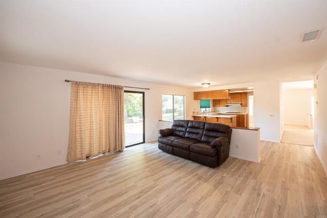 2432 Live Oak Road, Escondido, CA 92029