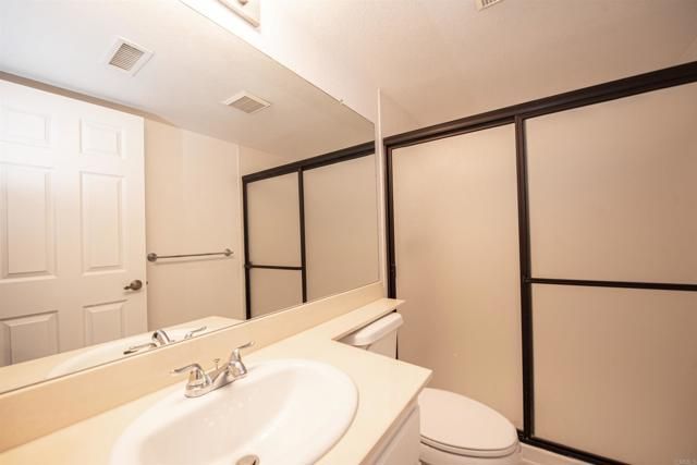 2432 Live Oak Road, Escondido, CA 92029