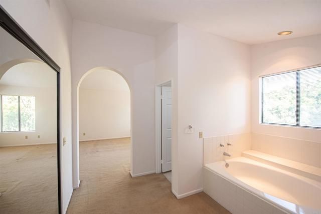 2432 Live Oak Road, Escondido, CA 92029