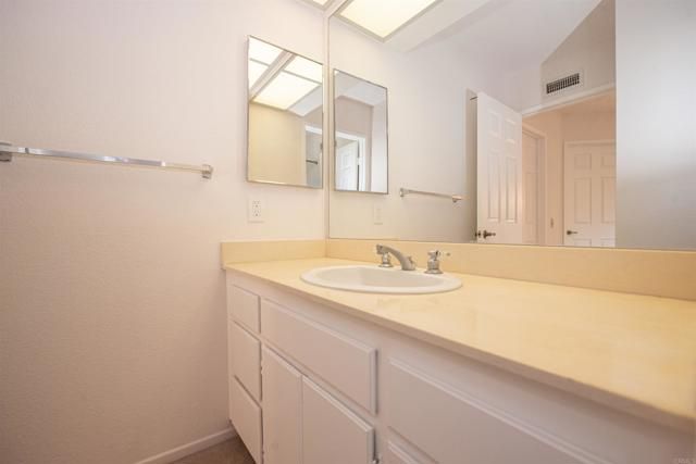 2432 Live Oak Road, Escondido, CA 92029