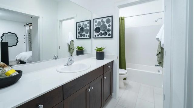 1119 Bellawood Dr, Galt, CA 95632