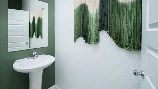 1119 Bellawood Dr, Galt, CA 95632