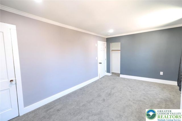 445 West Central Avenue, East Bangor Boro, PA 18013