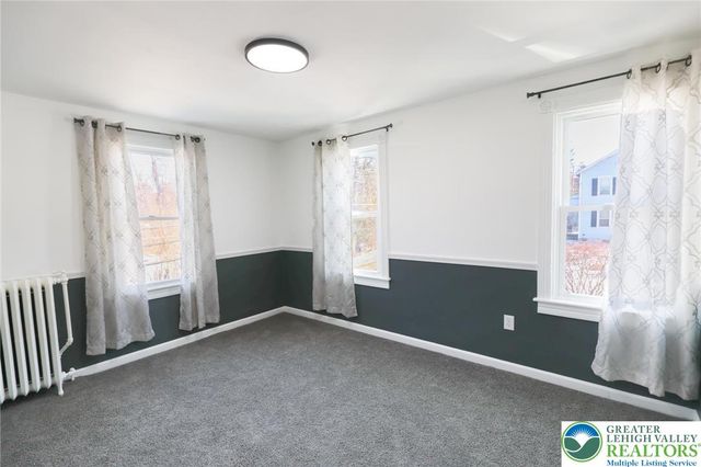 445 West Central Avenue, East Bangor Boro, PA 18013