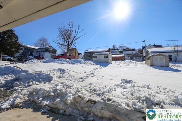 445 West Central Avenue, East Bangor Boro, PA 18013