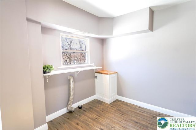 445 West Central Avenue, East Bangor Boro, PA 18013