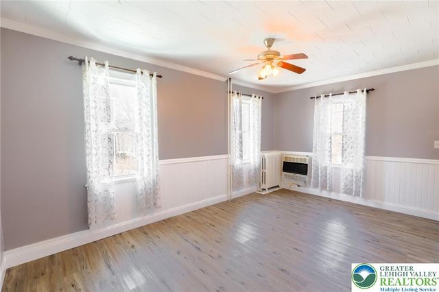 445 West Central Avenue, East Bangor Boro, PA 18013