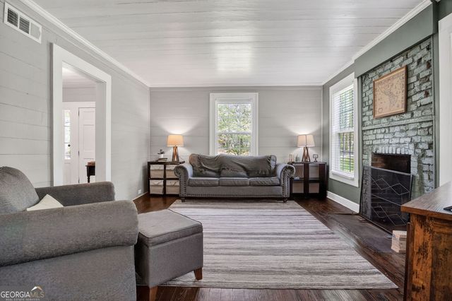 2051 Emmett Doster Road NW, Monroe, GA 30656