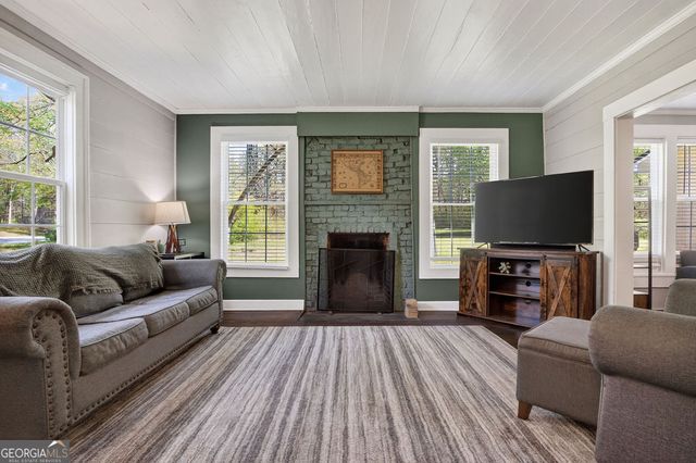 2051 Emmett Doster Road NW, Monroe, GA 30656