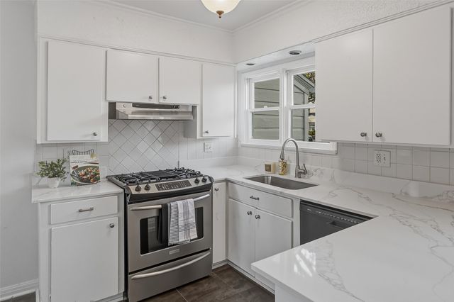 6417 Darwood Avenue, Fort Worth, TX 76116