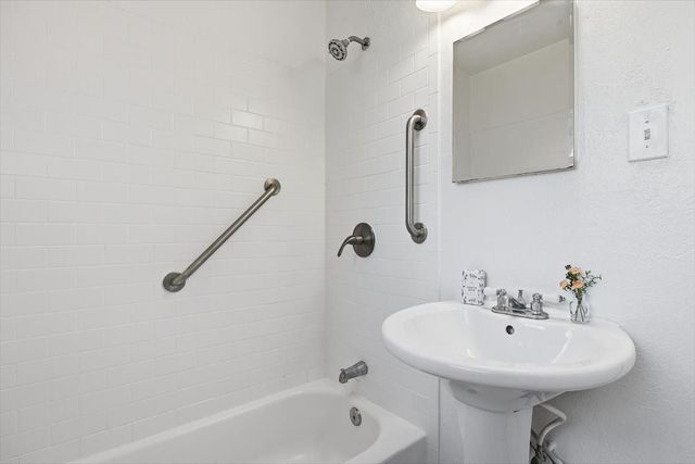 6417 Darwood Avenue, Fort Worth, TX 76116