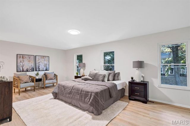 618 Shady Meadows Drive, Ballwin, MO 63011