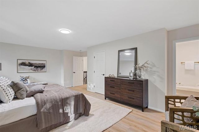 618 Shady Meadows Drive, Ballwin, MO 63011