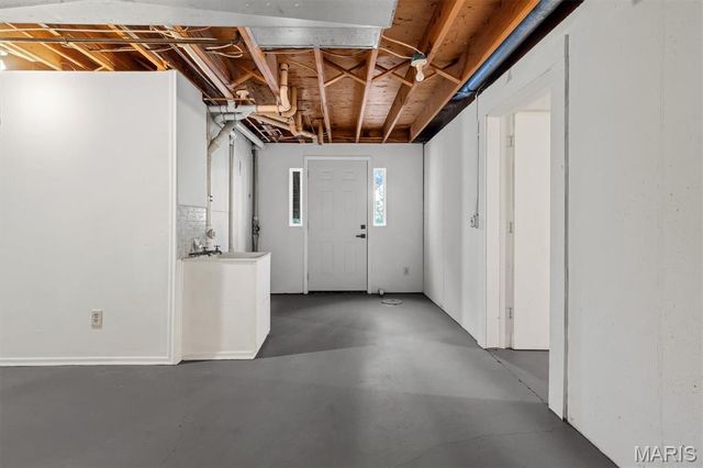 618 Shady Meadows Drive, Ballwin, MO 63011