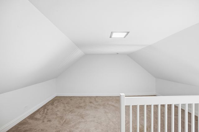 2908 Oakwood Avenue, Mchenry, IL 60051