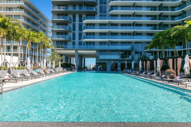 121 NE 34th St 1211, Miami, FL 33137