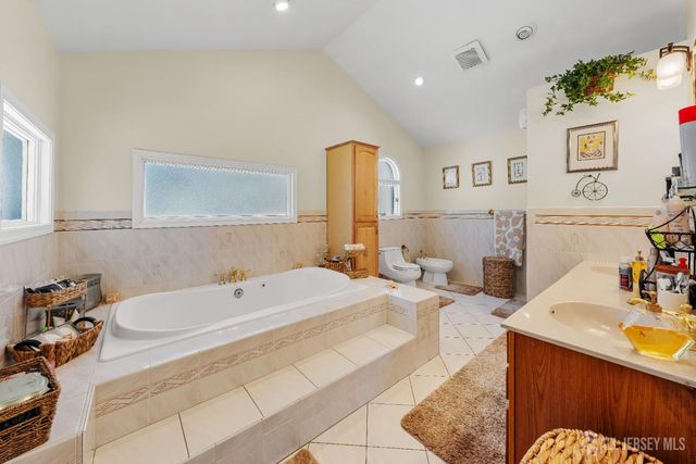 34 Brookside Avenue, Old Bridge, NJ 08857