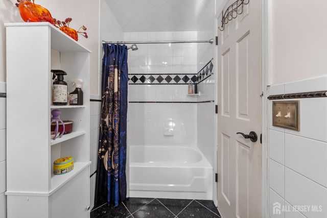 34 Brookside Avenue, Old Bridge, NJ 08857