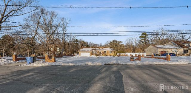 34 Brookside Avenue, Old Bridge, NJ 08857