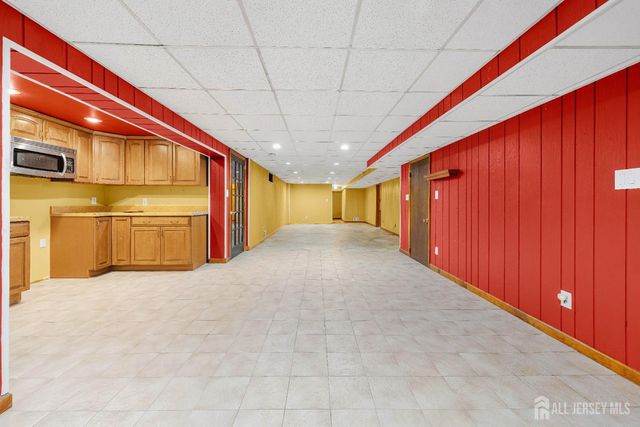 34 Brookside Avenue, Old Bridge, NJ 08857