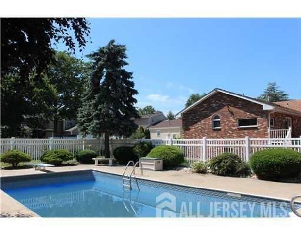 34 Brookside Avenue, Old Bridge, NJ 08857
