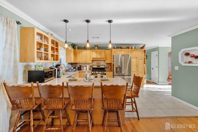 34 Brookside Avenue, Old Bridge, NJ 08857