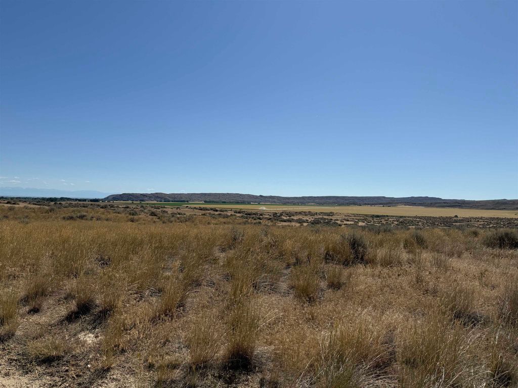 2396 Hwy 20 S, Worland, WY 82401 photo 3