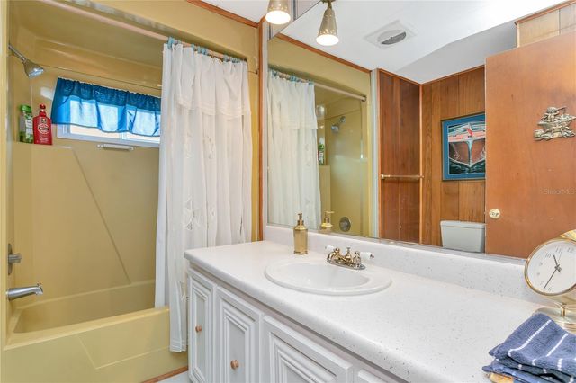 3208 OAKWOOD BOULEVARD S, Sarasota, FL 34237