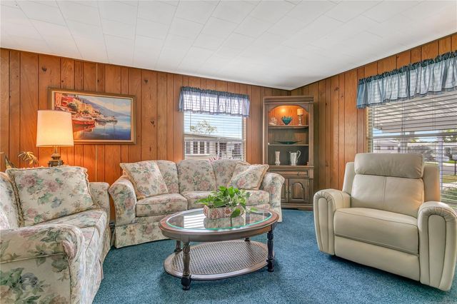 3208 OAKWOOD BOULEVARD S, Sarasota, FL 34237