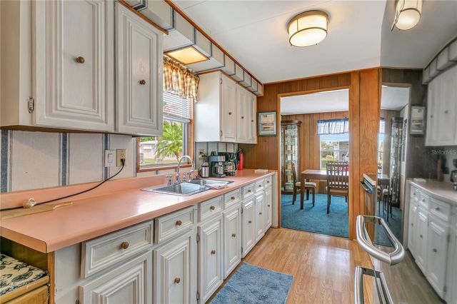 3208 OAKWOOD BOULEVARD S, Sarasota, FL 34237