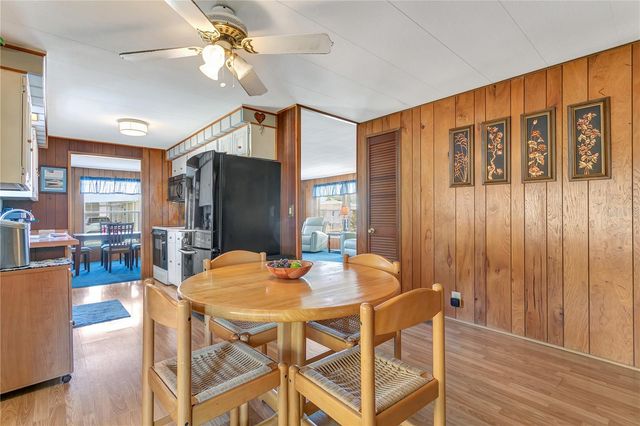 3208 OAKWOOD BOULEVARD S, Sarasota, FL 34237