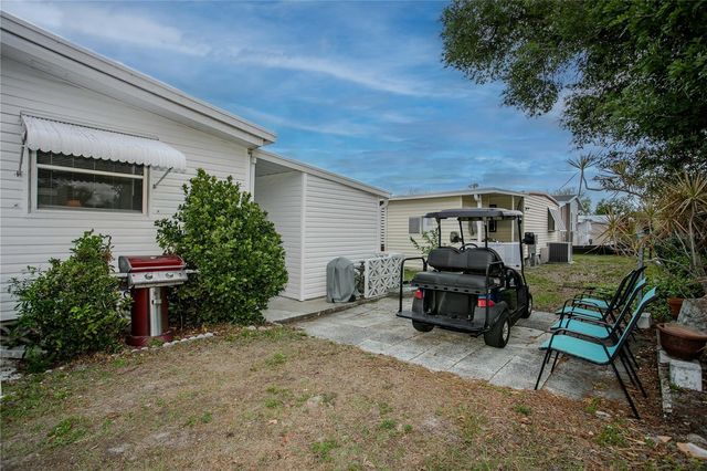 3208 OAKWOOD BOULEVARD S, Sarasota, FL 34237