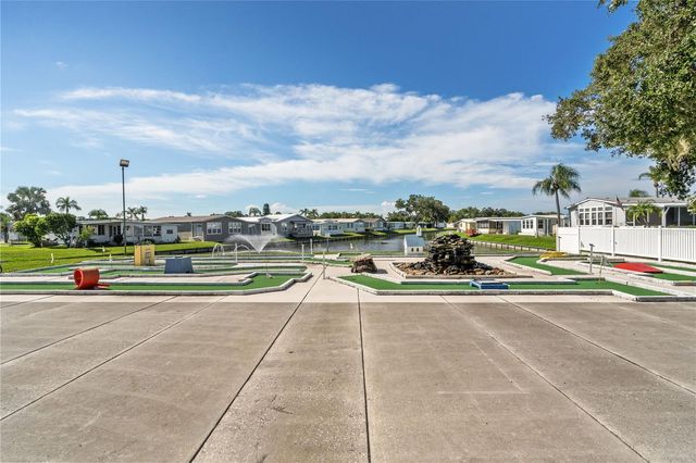 3208 OAKWOOD BOULEVARD S, Sarasota, FL 34237