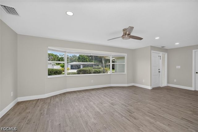1628 N Flossmoor RD, Fort Myers, FL 33919
