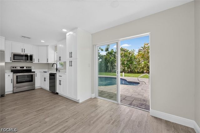 1628 N Flossmoor RD, Fort Myers, FL 33919