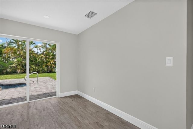 1628 N Flossmoor RD, Fort Myers, FL 33919