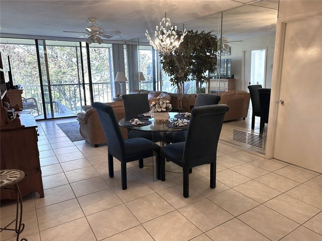 618 BIRD BAY DRIVE S 201, Venice, FL 34285