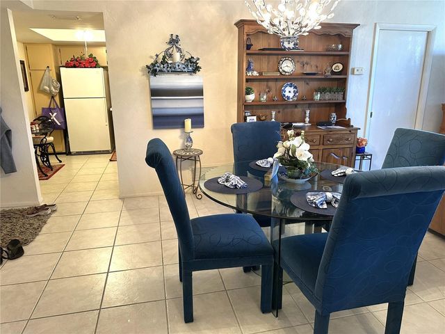 618 BIRD BAY DRIVE S 201, Venice, FL 34285