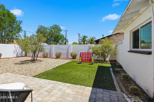 8536 E ROANOKE Avenue, Scottsdale, AZ 85257
