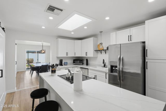 8536 E ROANOKE Avenue, Scottsdale, AZ 85257