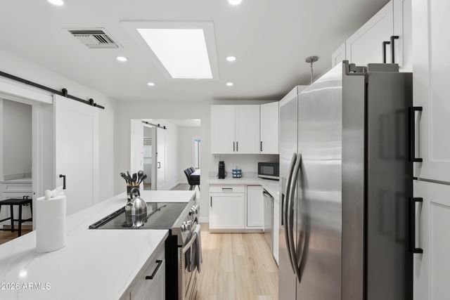 8536 E ROANOKE Avenue, Scottsdale, AZ 85257