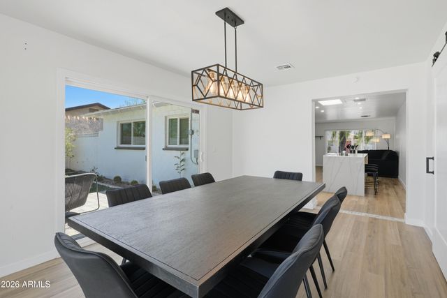 8536 E ROANOKE Avenue, Scottsdale, AZ 85257