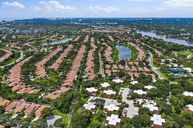 2411 24th Court, Jupiter, FL 33477