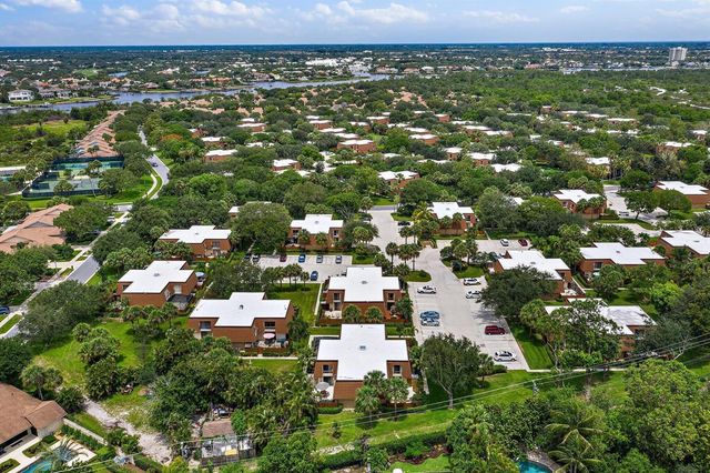 2411 24th Court, Jupiter, FL 33477