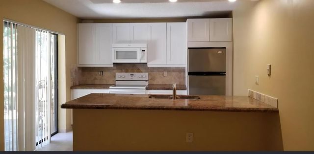 2411 24th Court, Jupiter, FL 33477