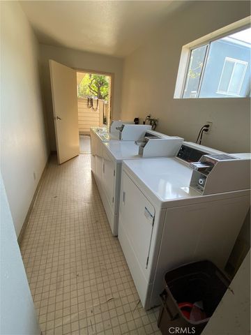 3127 Bagley Avenue 102, Los Angeles, CA 90034